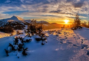 природа, пейзаж, зима, горы, леса, небо, солнце, облака, лучи, свет, снег,  ...