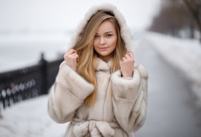 women, winter, blonde, fur coats, smiling, women outdoors, fence, portrait, ...