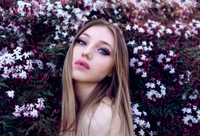 women, blonde, blue eyes, portrait, face, flowers, pink lipstick, make up
