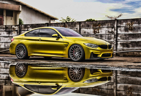 Golden, BMW, M4