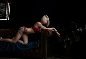 women, blonde, couch, tattoo, belly, kneeling, plants, red nails, window, red lingerie, hair in face