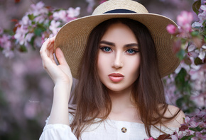 women, Maksim Romanov, hat, bare shoulders, blue eyes, portrait, eyeliner