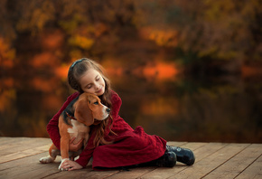 Екатерина Борисова, девочка, ребёнок, платье, животное, собака, пёс, бигль, друзья, доски, природа, осень