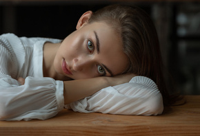 women, face, portrait, table, arms crossed