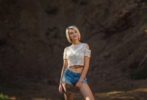 women, sunglasses, tattoo, jean shorts, smiling, women outdoors, belly, blonde, short hair, painted nails