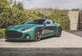 Aston Martin, DBS, Superleggera