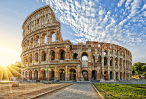 Colosseum, Rome, morning, sunrise, Flavian Amphitheatre, Rome landmark, Ita ...