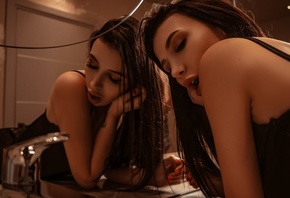 women, mirror, reflection, open mouth, women indoors, portrait, tattoo, brunette