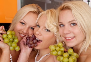 You, are, looking, on, Karina, and, Nena, and, Nicol, Three, Blonde