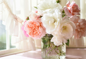розовая роза, боке, розы в вазе, розовые цветы, красивые цветы, ваза