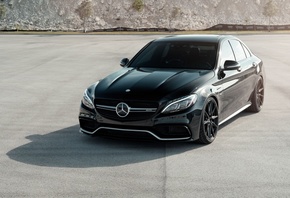 �������� ����, ��������, W205