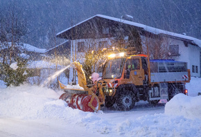Mercedes-Benz Unimog U 430, snow blower, Leogang, Austria, ,  ...