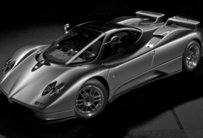 2001, Pagani, Zonda C12-S