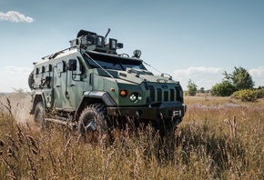 Ukrainian Army, , 2022, Ukraine, , armored personnel carrier, Varta