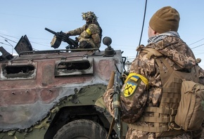 Ukrainian soldiers, 2022, military vehicle, Kharkiv, Ukraine