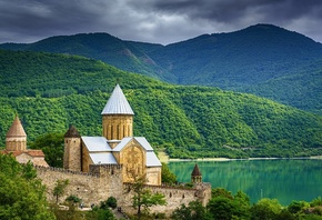 горы, лес, замок, река, крепость ананури, грузия