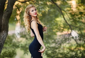 curly hair, blonde, makeup, long hair, model, dress, women, girl, sergey baryshev, trees, figure