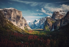 view of Yosemite Valley, Yosemite National Park, California