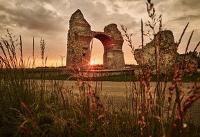 ruin of the Heidentor, Pagan Gate, Carnuntum