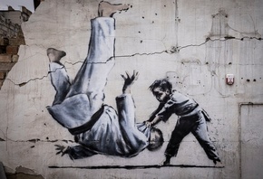 Banksy, mural, Borodyanka, Ukraine