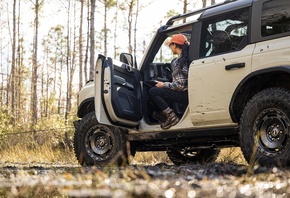 Ford, sport utility vehicles, Ford Bronco Everglades special edition, SUV