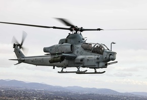 Marine Corps, Bell AH-1Z Viper, twin-engine attack helicopter, California