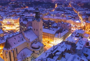 Cathedral Basilica of the Assumption, night, Lviv, Ukraine