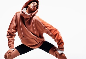 Reebok, exclusive collection, collaboration, Victoria Beckham, sportswear c ...