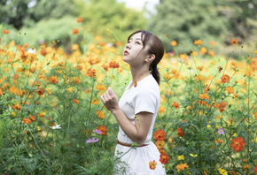 flora, girl, wildflowers