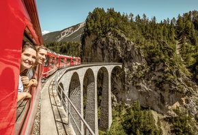 railway, Landwasser Viaduct, Switzerland