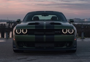 Dodge, Challenger, Hellcat, SRT