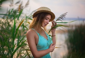 , women outdoors, summer dress, nature, straw hat, women, model, brunette, blonde, plants, sky