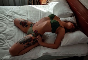 Oxana Gromova, brunette, ass, , in bed, green lingerie, women indoor ...