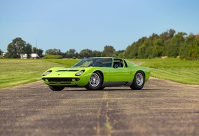 1970, Lamborghini Miura P400 S classic, lime green, sporty