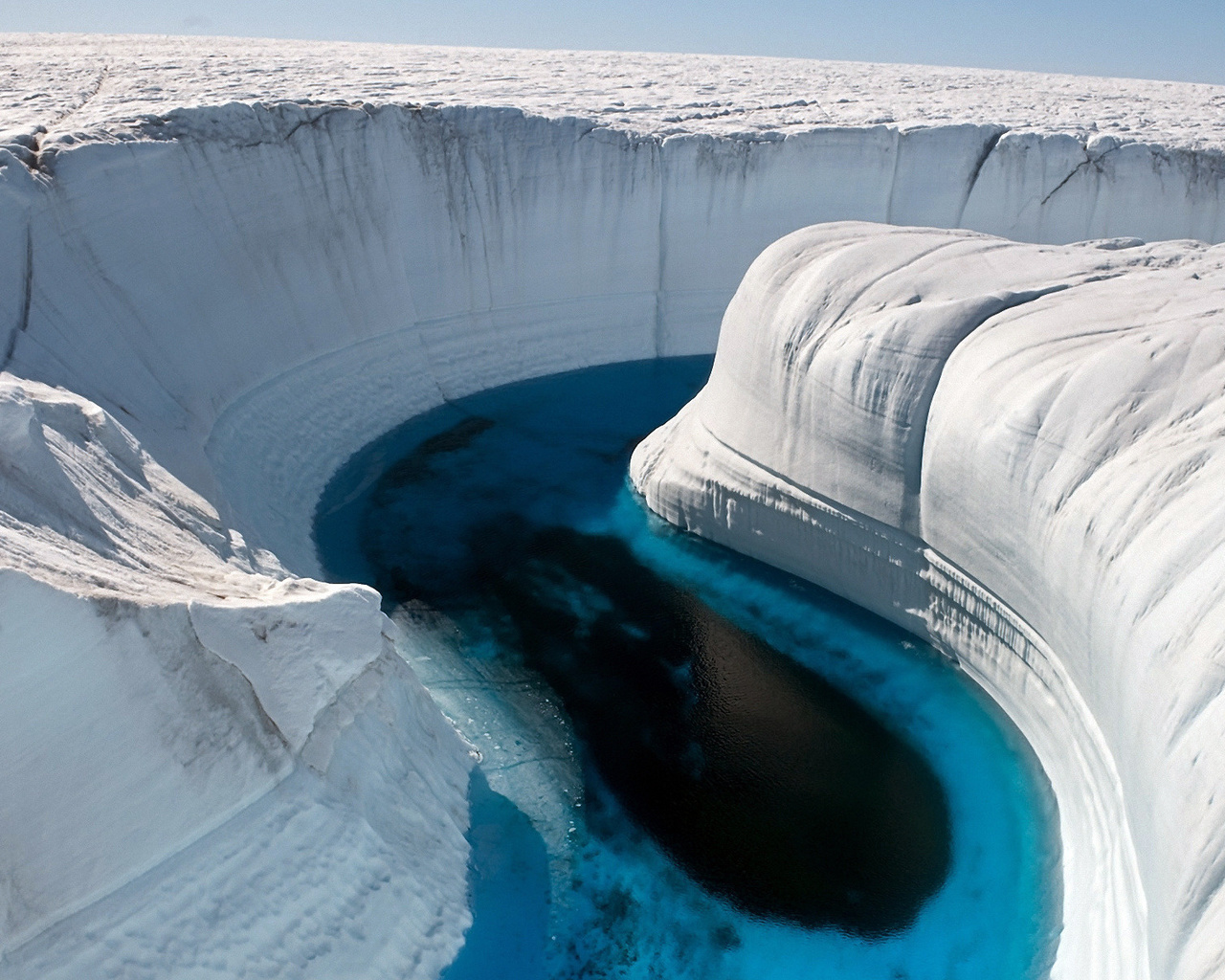 Ice, canyon, lake