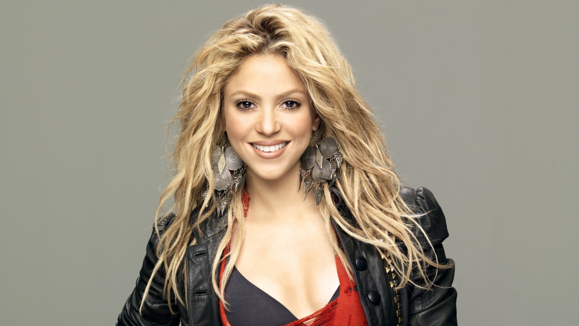 Английские песни шакиры. Shakira 1999. Shakira 2007.