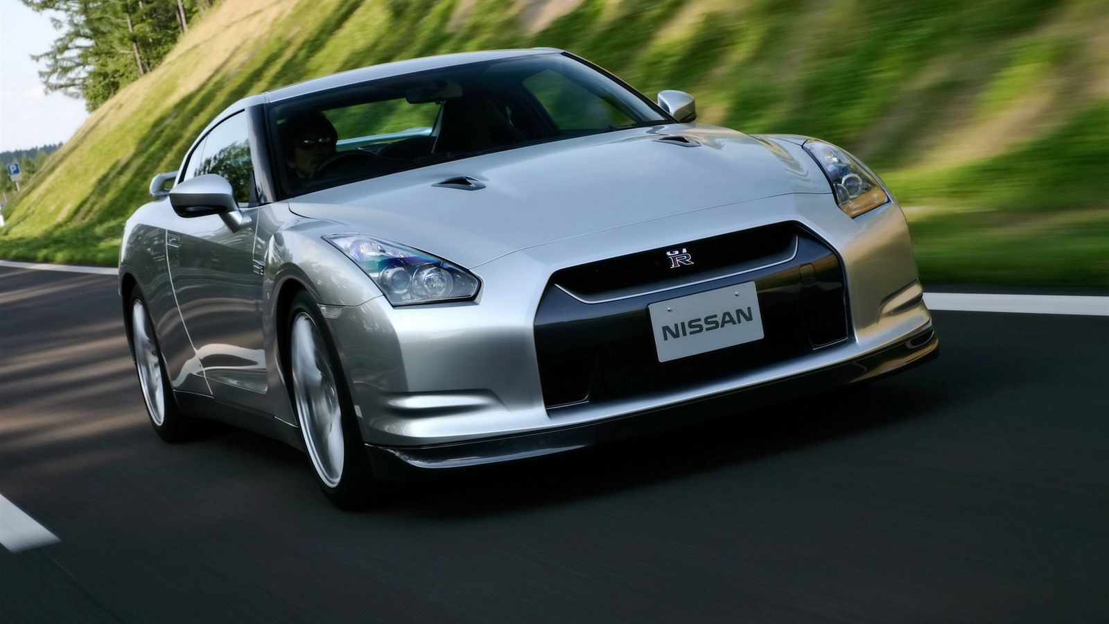  , nissan skyline gt-r,  