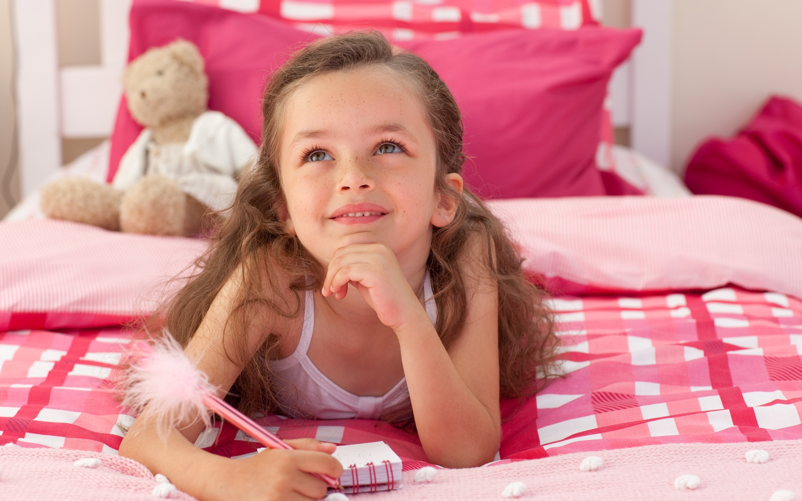 teddy bear, bed, notebook, childhood, pen, lovely, children, cute, Dreamy little girl, child