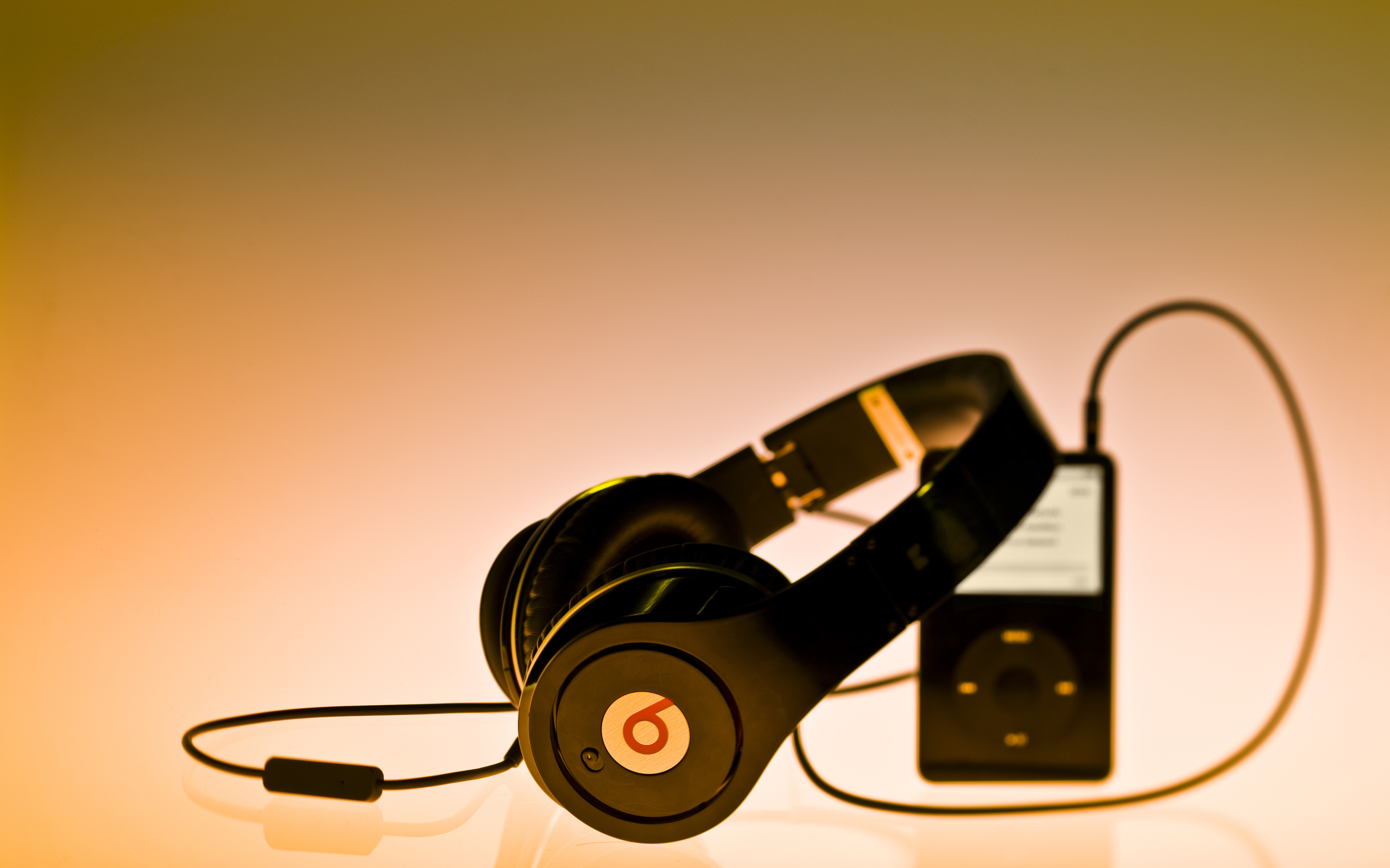 music, , by dr. dre, , , brand, Beats, i pod