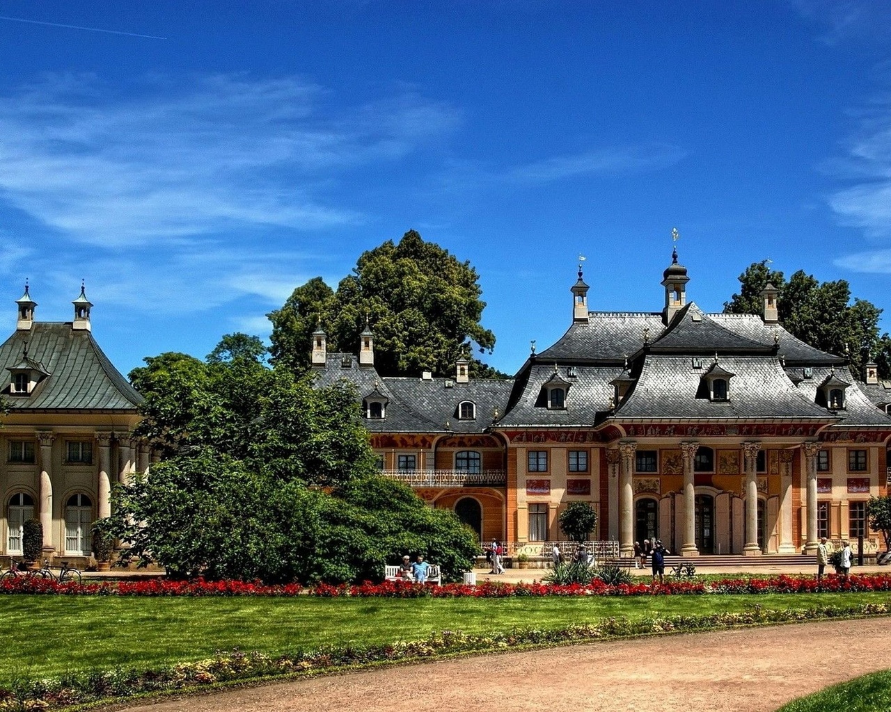 , , castle pillnitz