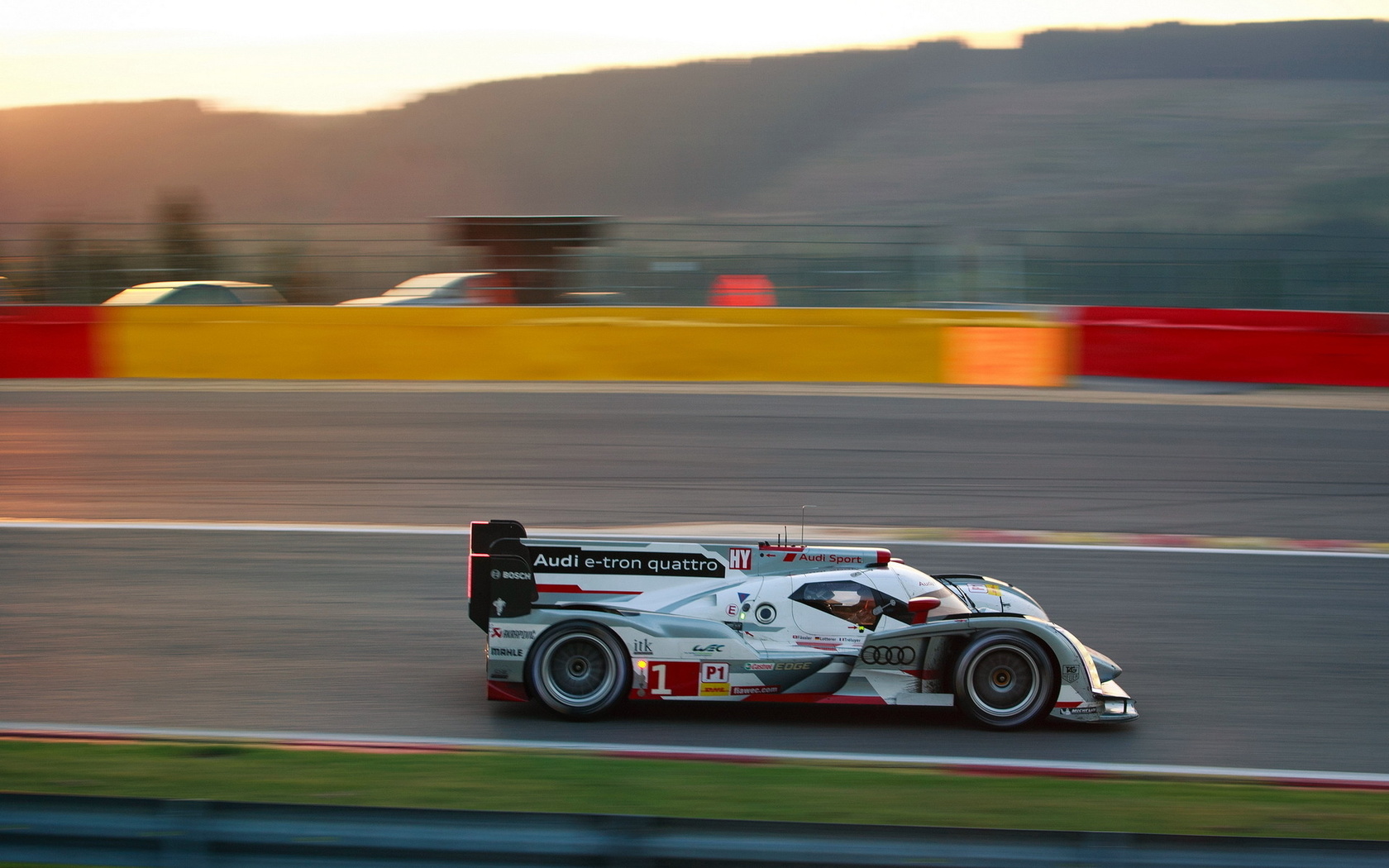 , , Audi r18