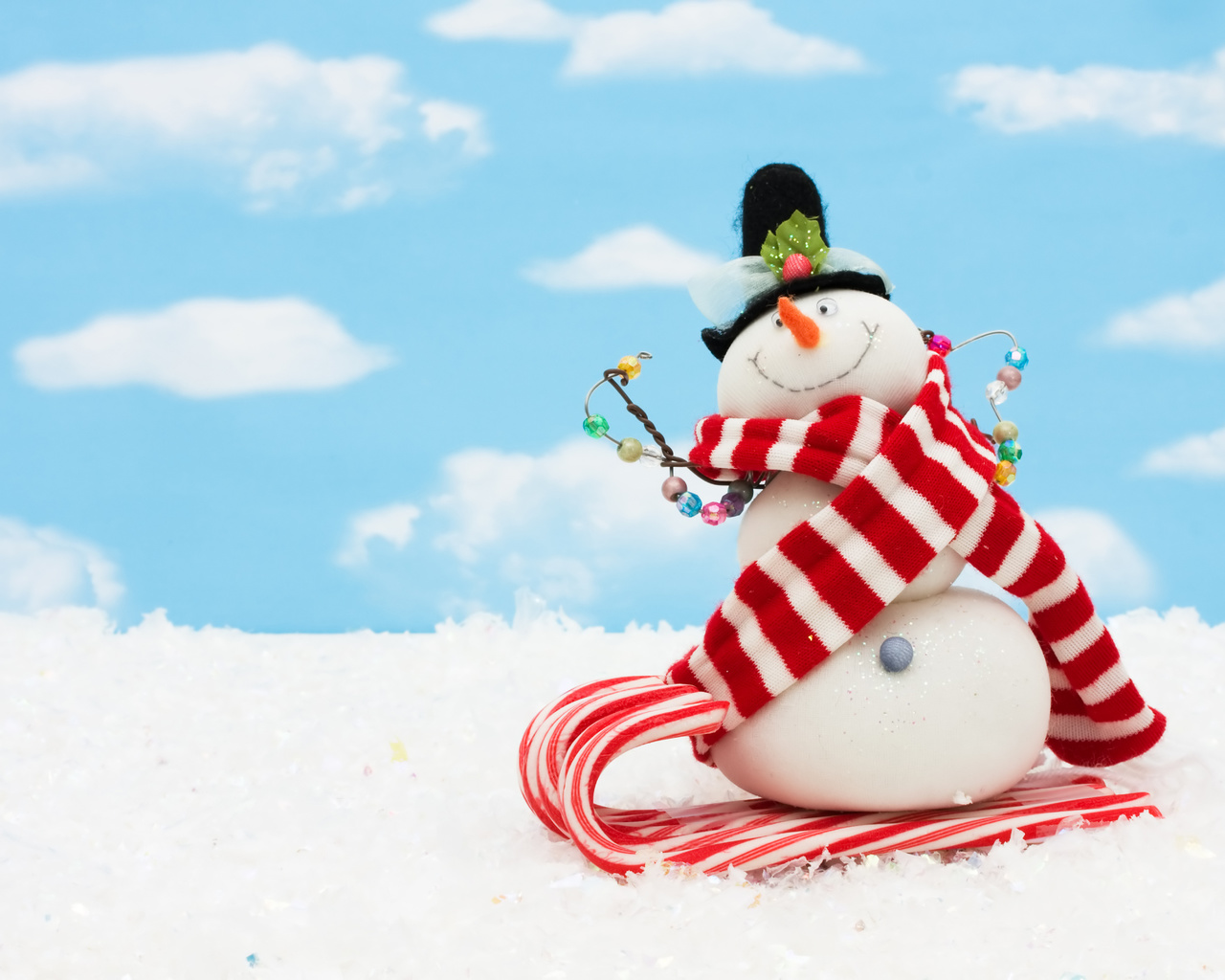 holidays, new year, christmas, sky, clouds, snow, scarf, snowman, ,  , , , , , , 