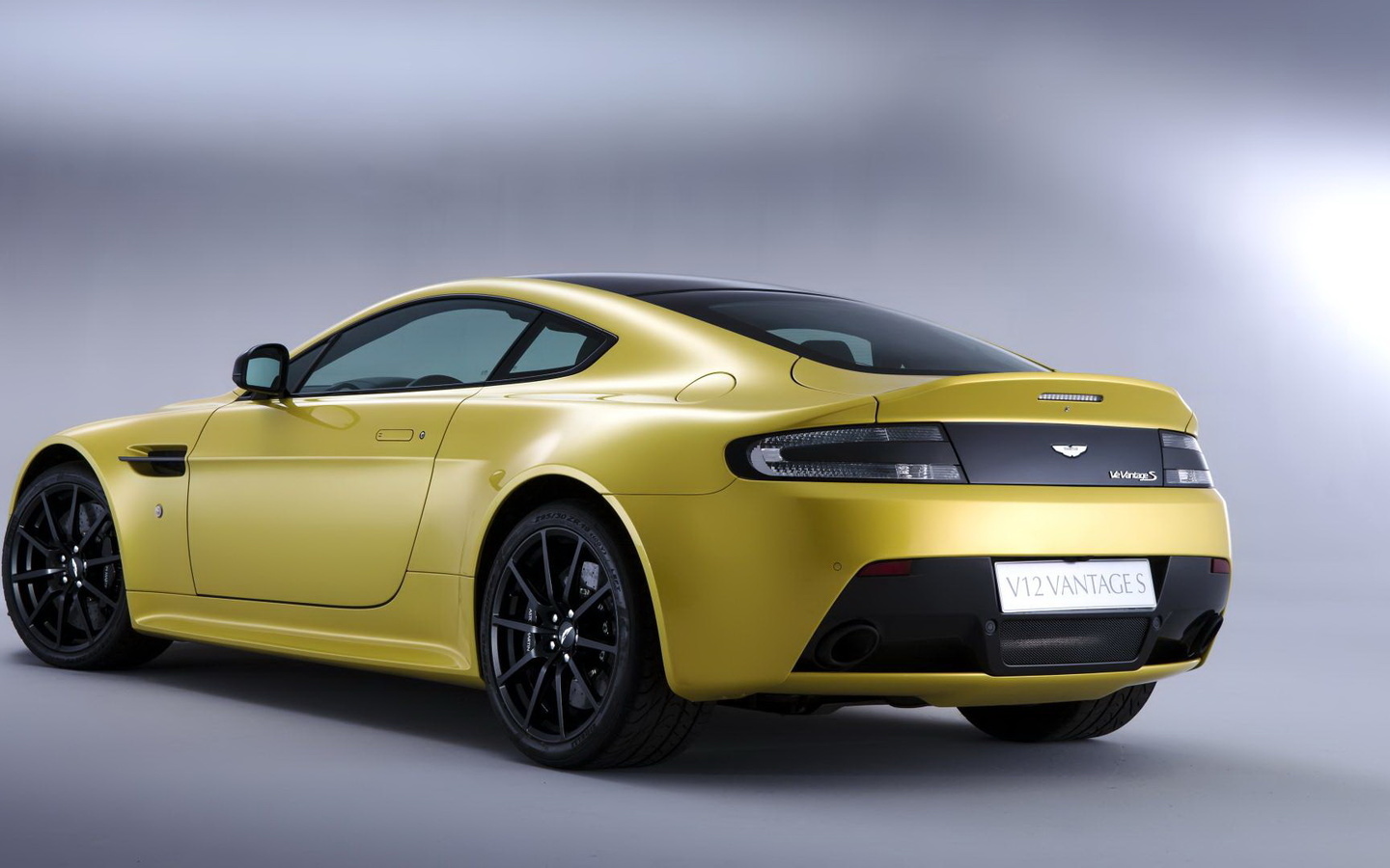 , aston-martin-v12, , vantage s,  , ,  , ,