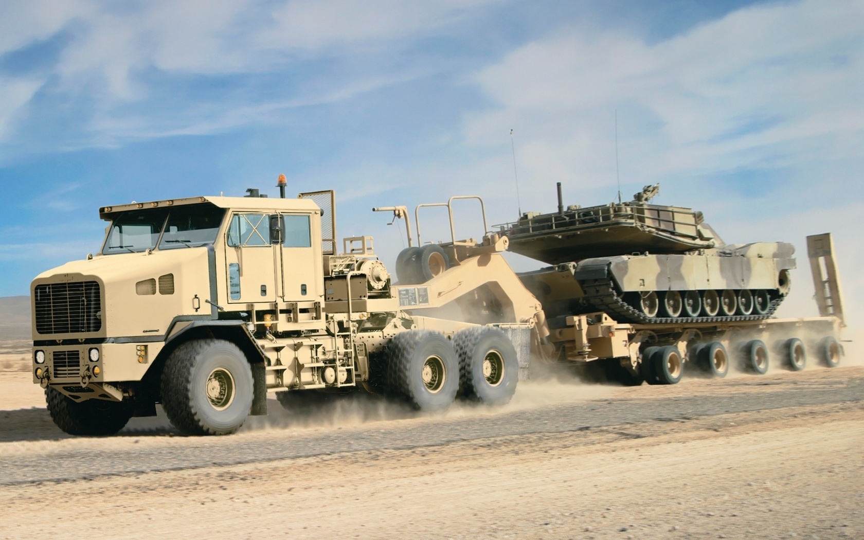 , , , , Oshkosh, het, truck, , m1070a1