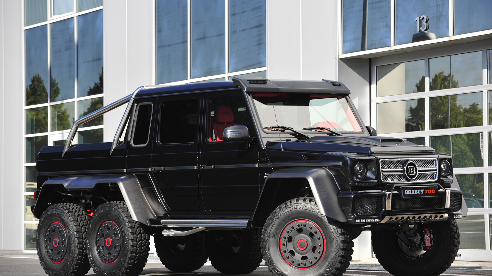  , , , , 6x6, brabus, v8, 700  , 