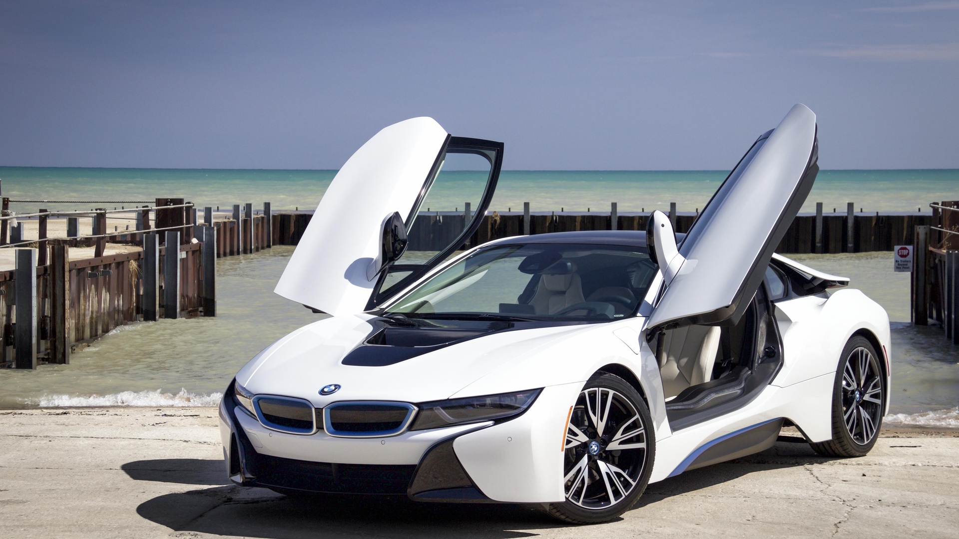 bmw i8, sports car, sports car, compartment, berth, sea