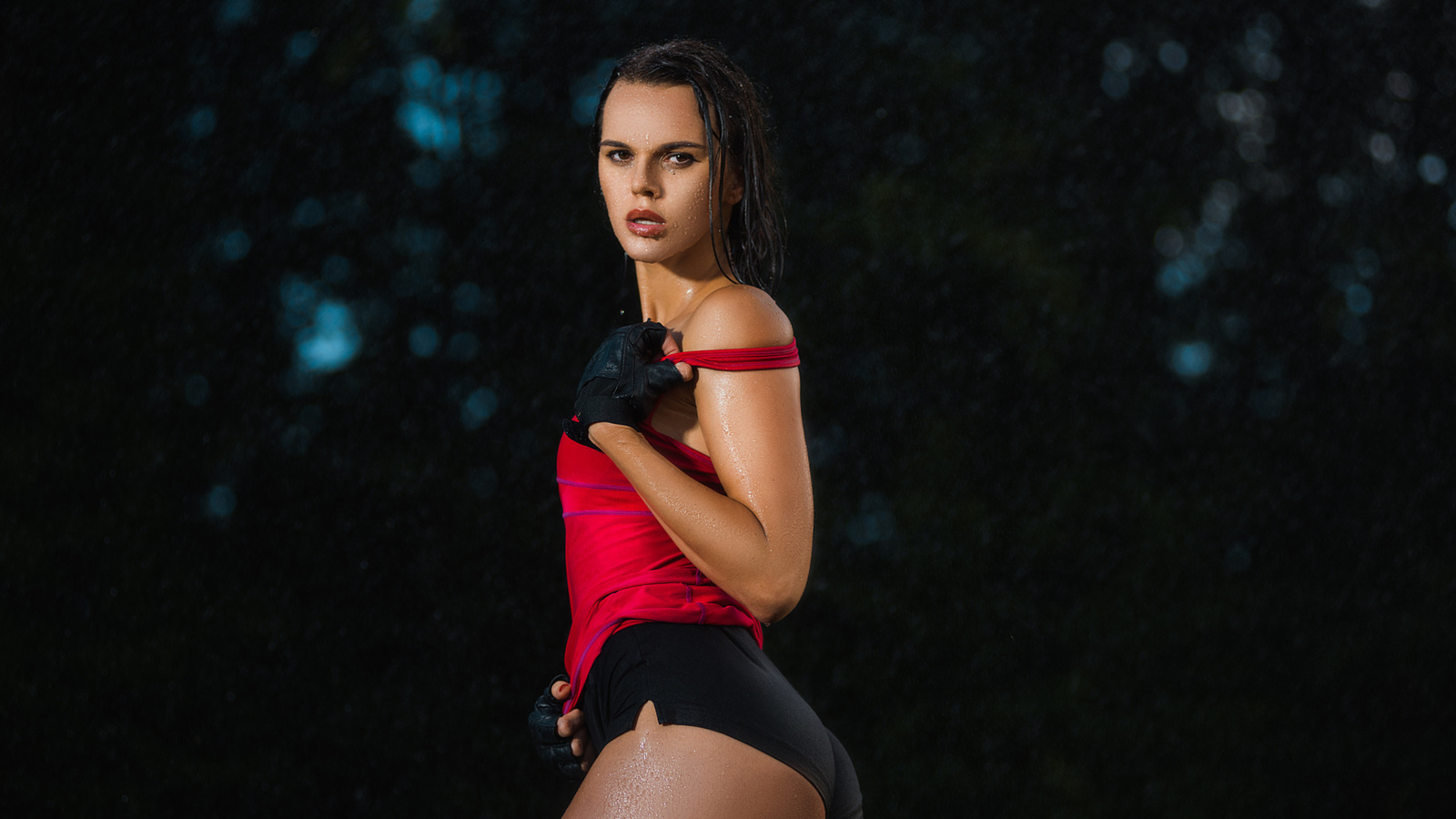 women, model, brunette, ass, shorts, gloves, women outdoors, portrait, looking at viewer, rain, wet body, wet hair, wet clothing, water drops