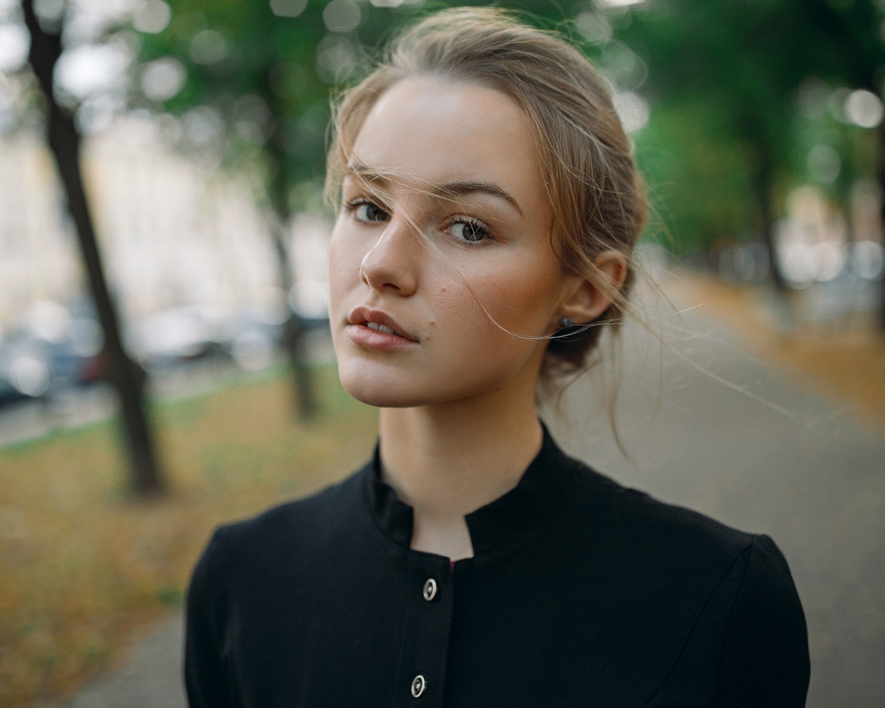 women, blonde, face, portrait, trees, women outdoors, depth of field