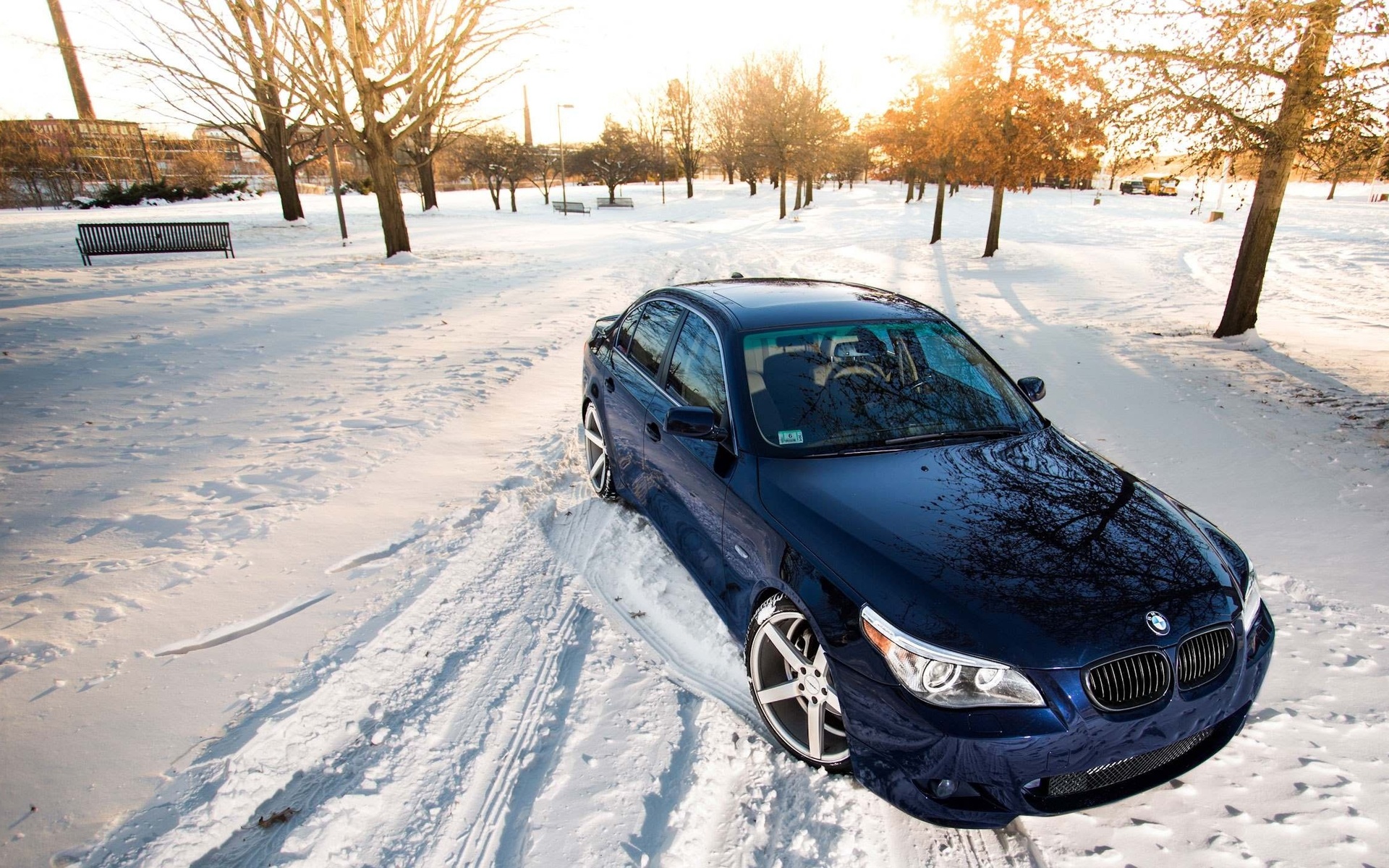 М5 зима. BMW m5 зима. BMW e60 зима. БМВ е60 зимняя. BMW e60 в снегу.