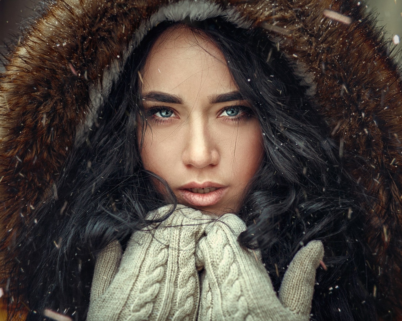 angelina karachun, women, face, hoods, gloves, fur, portrait